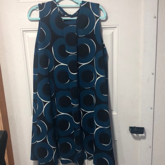 Alfani Plus Size 22 W Dress Black,White,Blue